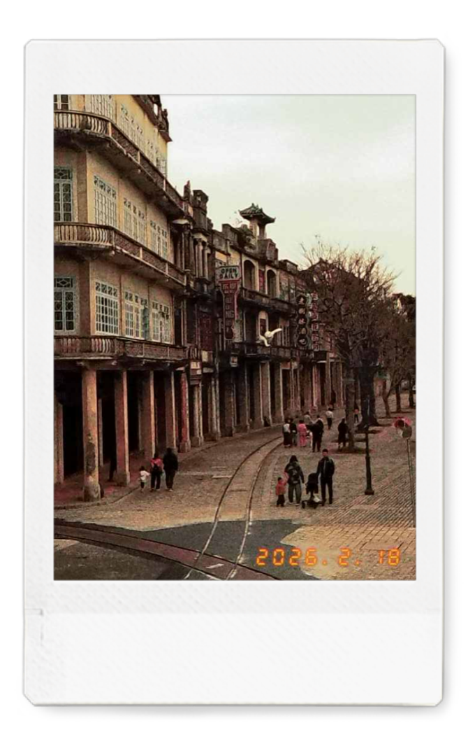 Instax3
